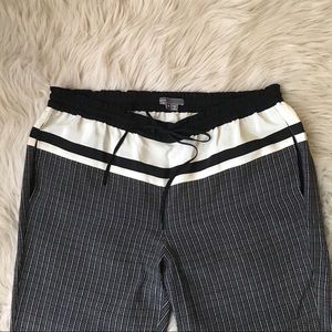 Vince Pants - Vince Patterned Silk Drawstring Pants Vince Pants - Vince Patterned Silk Drawstring Pants